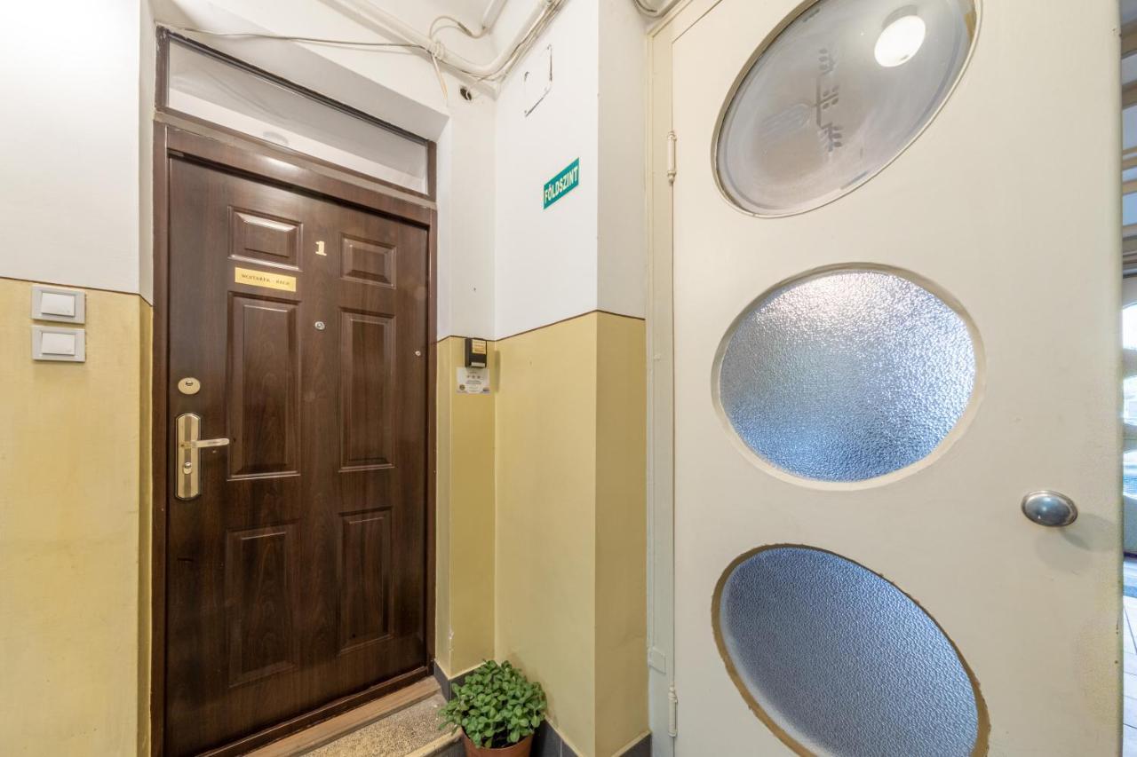 Margit Apartment บูดาเปสต์ ภายนอก รูปภาพ