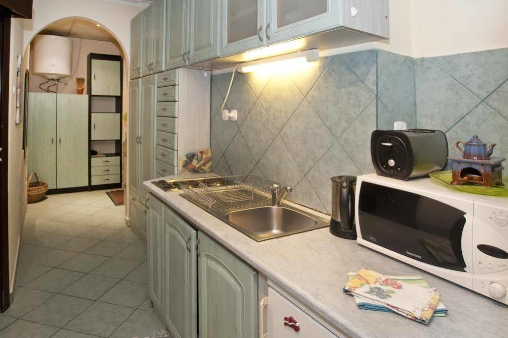 Margit Apartment บูดาเปสต์ ภายนอก รูปภาพ